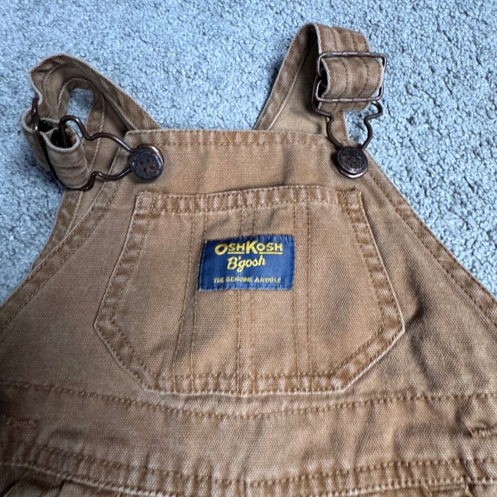 Osh Kosh Bgosh Baby Boy 6M Overalls with a Bear - Picture 4 of 6